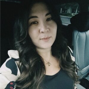 New to Poshmark 👋🏻💕